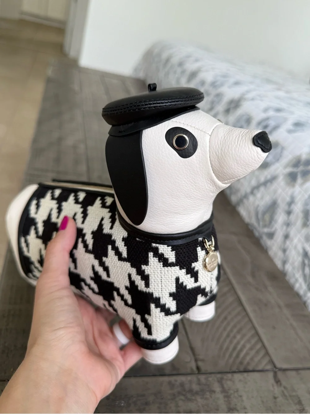 Rare Kate Spade Claude Houndstooth Dachshund Crossbody bag
